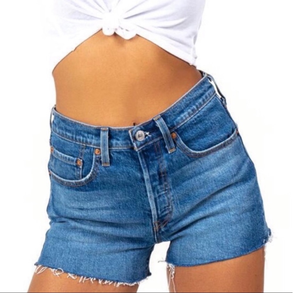 Levi’s 501’s High Rise Shorts Button Fly Hi Rise - Picture 2 of 7
